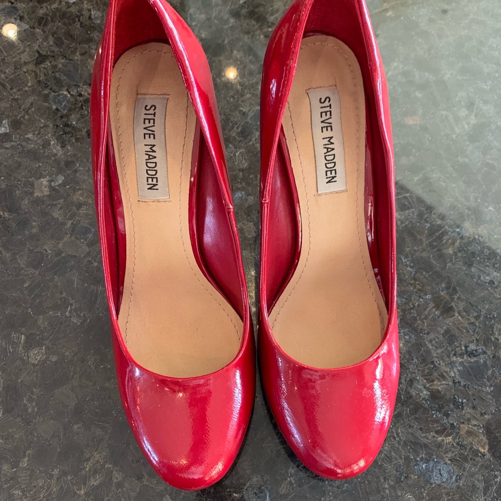 Steve Madden heels, 7.5, worn once.